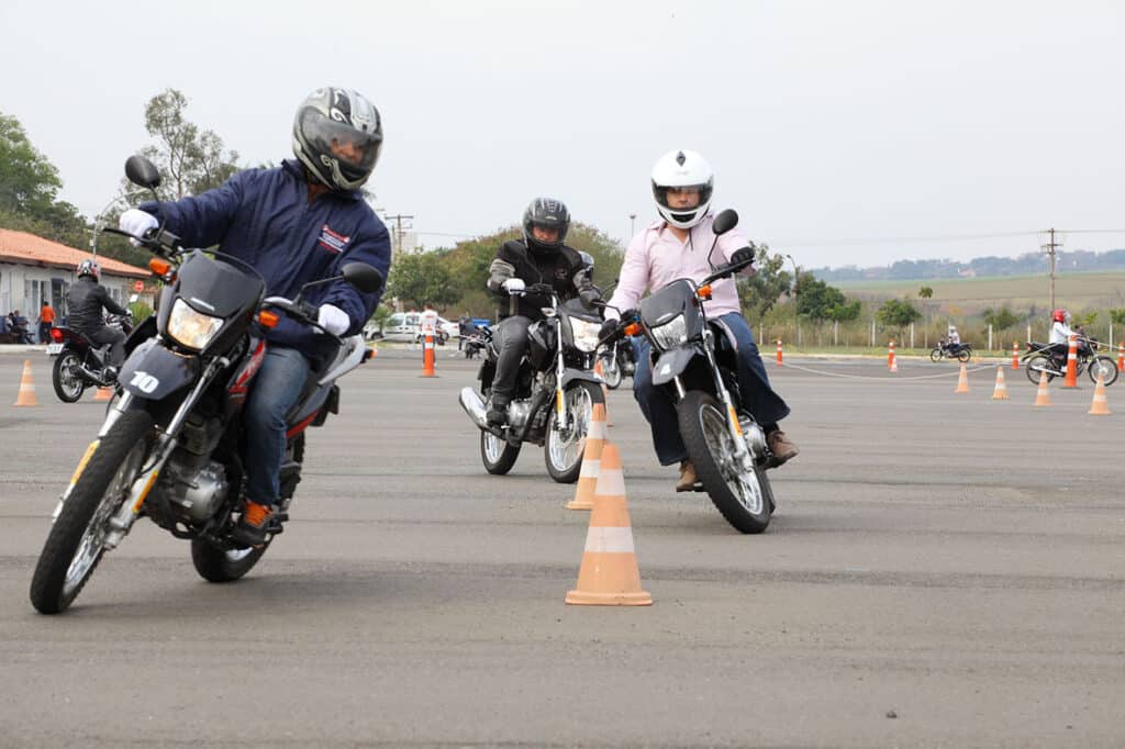 Desvende a liberdade sobre duas rodas