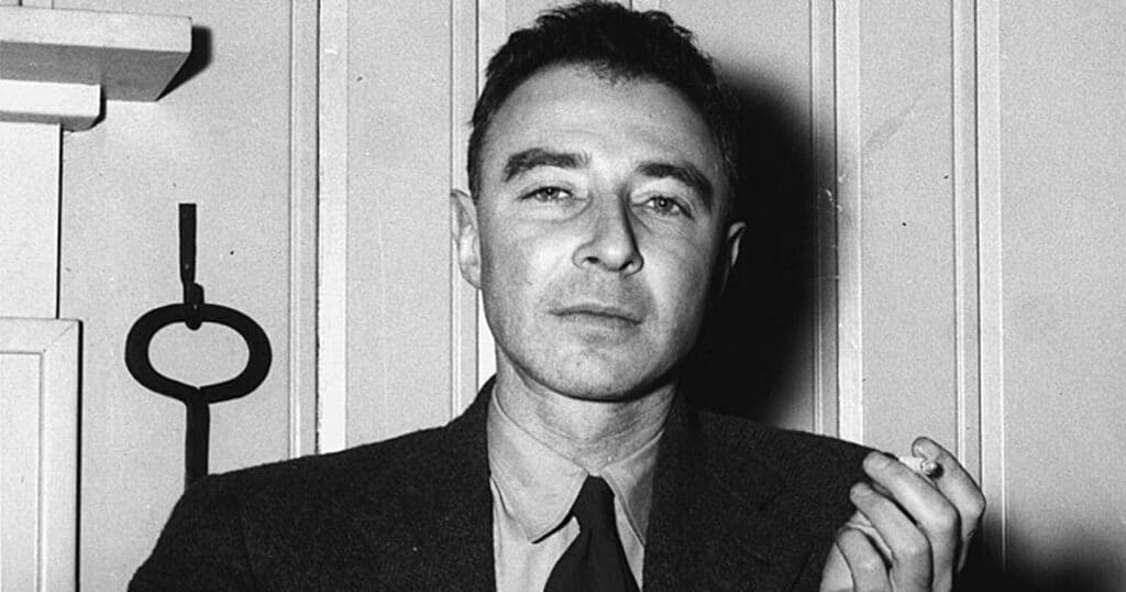 Oppenheimer: Gênio e Monstro da Bomba