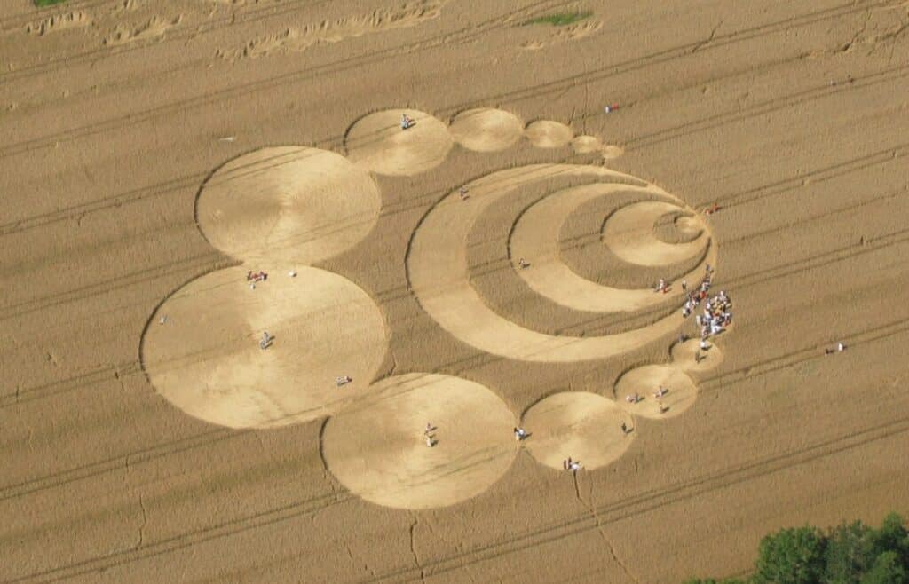 Mistérios Revelados: Enigmas dos Crop Circles