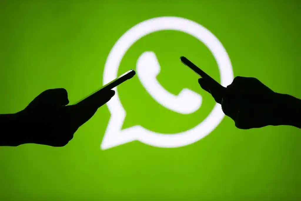WhatsApp: 16 Celulares Sem Suporte