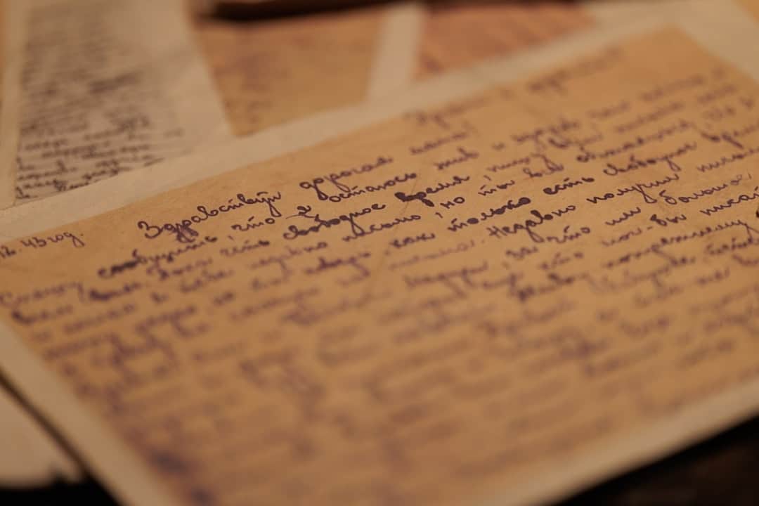 A Carta Escondida: Segredos Revelados Após Décadas