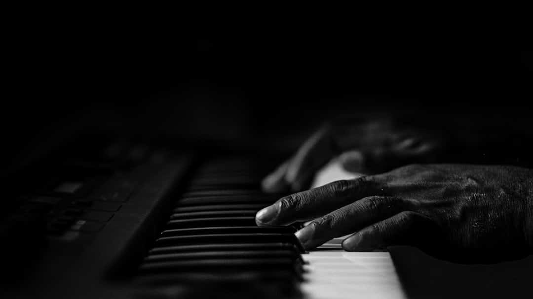 Aprenda Piano do Zero no Seu Ritmo Pessoal