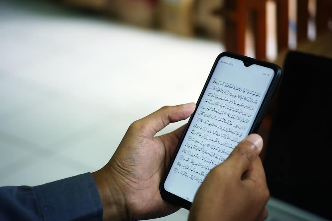 Bíblia no Celular: Guia Prático para Leitura Diária